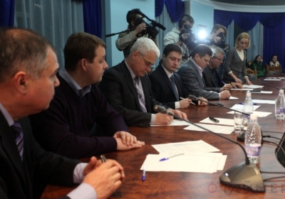 Власть и оппозиция в Одессе подписали меморандум о сохранении мира и спокойствия
