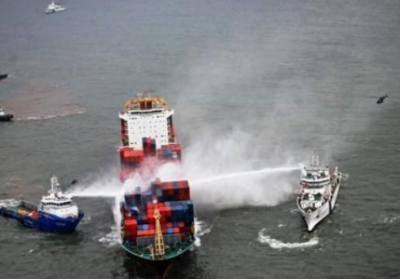 Пожежу на судні в Аравійському морі майже загасили