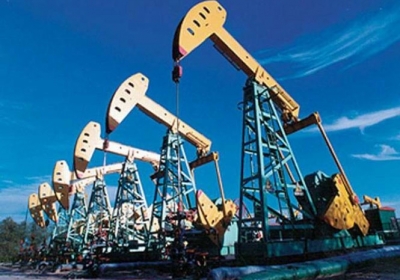 Ціна на нафту марки Brent впала нижче 50 доларів за барель