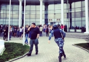 Бійці ОМОНу захопили приміщення Інституту банківської справи в Севастополі