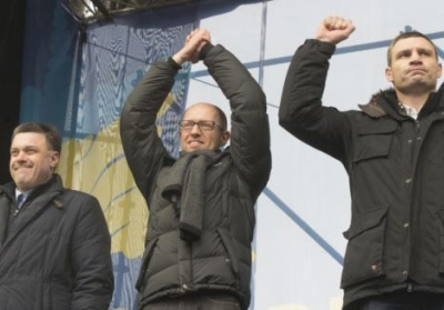 Единственным кандидатом от оппозиции будет во втором туре выборов - 2015, - Яценюк