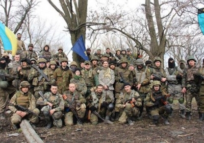 93-я бригада пытается разоружить в Песках бойцов батальона ОУН