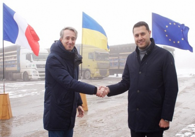 Франція передала Україні 100 генераторів 