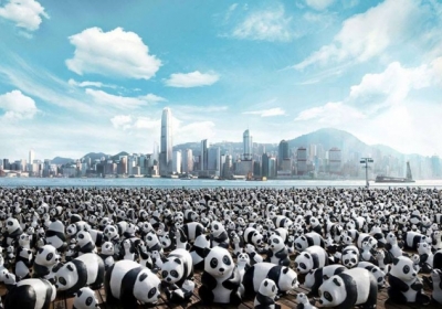 1600 панд заполонили вулиці світових столиць