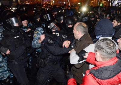 Як міліція била коменданта Євромайдану (фото)