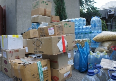 Волонтеры доставили гуманитарную помощь николаевским десантникам в зону АТО