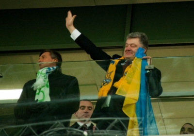 Президент поблагодарил футболистов сборной Украины за спортивный героизм