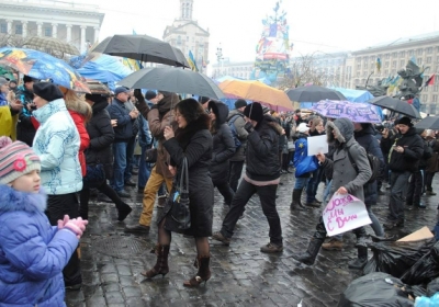 Украинцы на Майдане выразили поддержку российскому телеканалу 