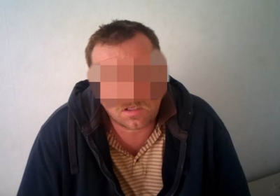 На Луганщині СБУ затримала інформатора терористів з арсеналом зброї

