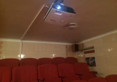 У Самборі міліція припинила діяльність 3D кінотеатру, в якому транслювали контрафактні повнометражки