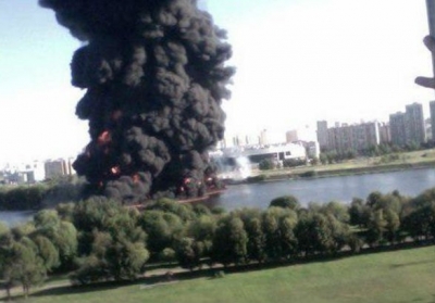 В Москве загорелся нефтепровод: есть пострадавшие, - видео