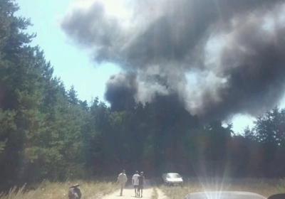 В Житомирской области горят отстойники от сырзавода