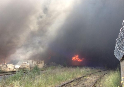В результате пожара на нефтебазе возле Киева 1 человек погиб, 14 ранены, - МВД