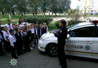 В Україні з'явилися шкільні офіцери-поліцейські