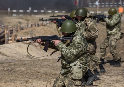 Из-за боевых действий на Луганщине ранены трое военных
