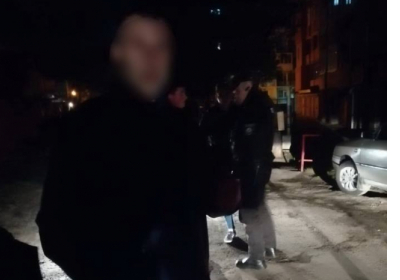 В Івано-Франківську п’яний з автоматом погрожував відкрити вогонь