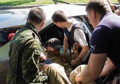 Українські бійці під Мар'їнкою взяли у полон російського військового