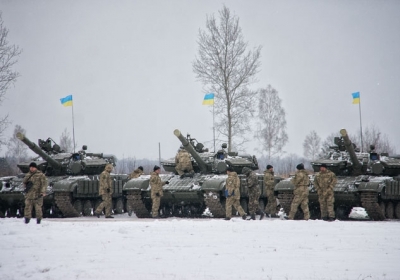 За минулий рік українська промисловість надала у війська понад 740 одиниць військової техніки, - секретар РНБО