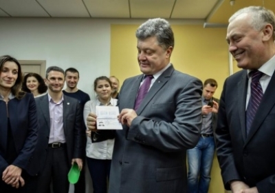 Порошенко ожидает безвизовый режим Украины с ЕС до конца 2015 года