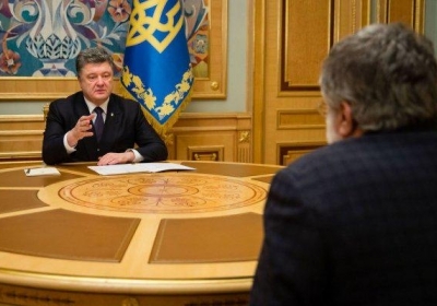 Коломойський пішов у відставку з посади губернатора Дніпропетровщини