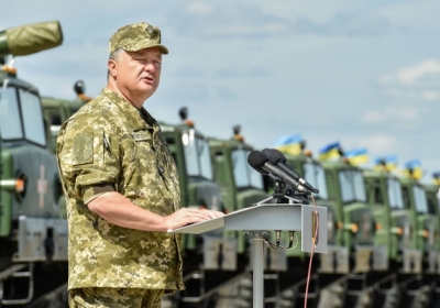 Порошенко затвердив нову форму української армії, - ФОТО