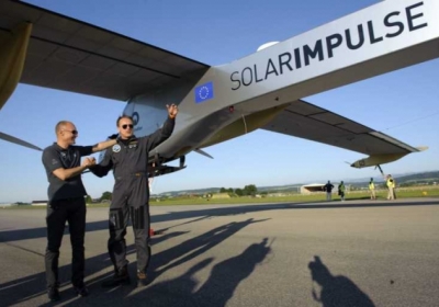 Літак на сонячних батареях здійснив успішний політ через США