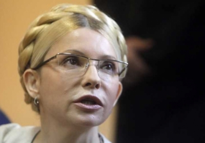 Тимошенко закликала не тиснути руку Януковичу на VIP-трибуні