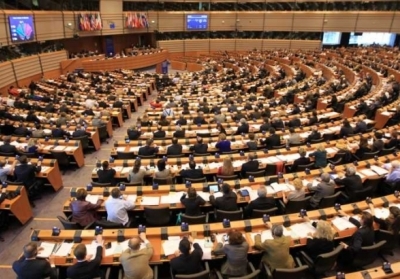 Европарламент проголосовал за снижение пошлин на украинские товары