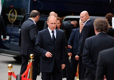На ланче G20 с Путиным никто не захотел сидеть рядом, - видео