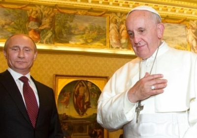 Владимир Путин, Папа Римский Франциск. Фото: AFP