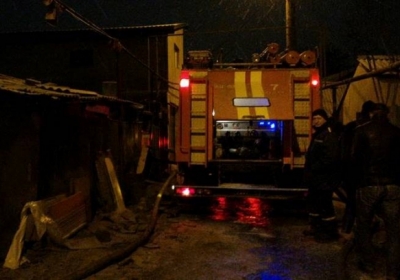 В Одессе из-за пиротехники сгорели два дома