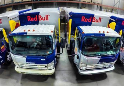 В Бельгии похитили 11 грузовиков энергетика Red Bull