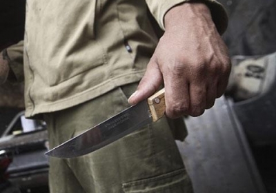 Масова бійка у столичному Гідропарку: ножове поранення отримав військовослужбовець