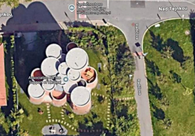 На картах Google будинок антиукраїнського спікера парламенту Чехії позначили як 