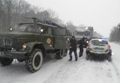 В пяти областях Украины объявлен критический уровень аварийности на дорогах