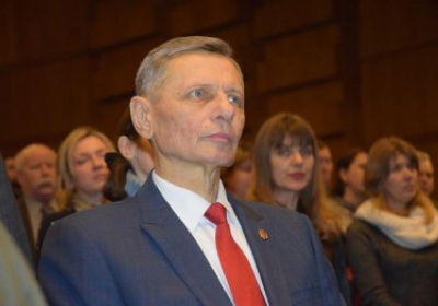Порошенко выразил соболезнования близким мэра Луцка