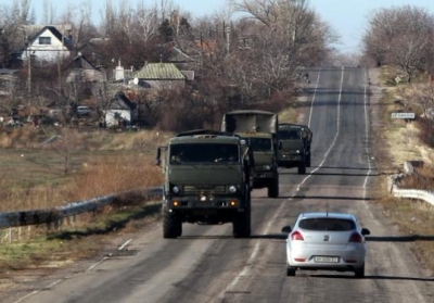Две колонны российской военной техники прошли через Шахтерск в сторону Донецка
