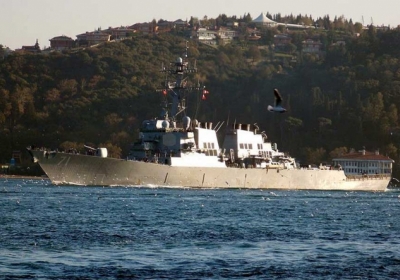Ракетный эсминец США вернулся в Черное море