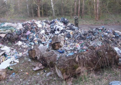 В Чернобыле нашли львовский мусор, - ФОТО
