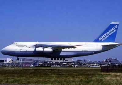 РФ хочет отказаться от обслуживания самолета Ан-124-100 