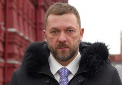 Диверсії в Україні координував російський депутат зі своїм однокласником - полковником ФСБ
