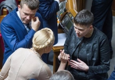 Савченко заявляє, що Тимошенко спілкувалася із Захарченком