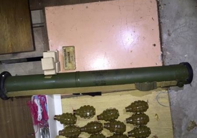 СБУ вилучила у Києві арсенал зброї, вибухівки та боєприпасів