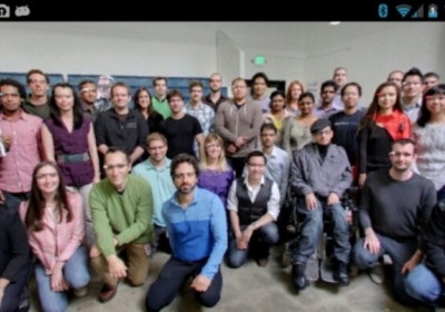 Розробники додали у Google Glass приховане фото своєї команди