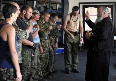 Главный сепаратист в селе - священник УПЦ МП, который собирает молодежь на войну против Украины, - журналист