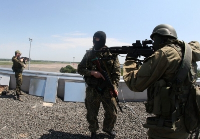 Террористы готовят новый опорный пункт в Снежном, - командир 
