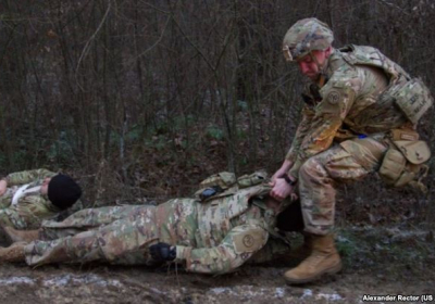 На Львовщине врачи НАТО провели учения по спасению раненых