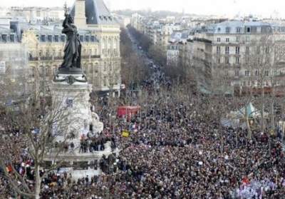 Je Suis Charlie: более миллиона человек вышли на Марш единства против террора во Франции, - трансляция