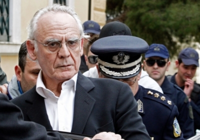 Екс-міністра оборони Греції визнали винним у відмиванні грошей