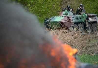 АТО в Донецке продолжается: террористы обстреляли блокпосты в Славянске